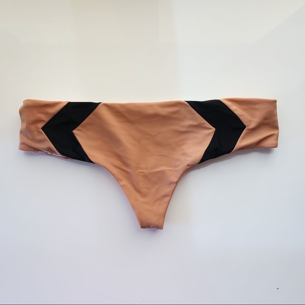 Acacia Mentawai Bottoms - Topless